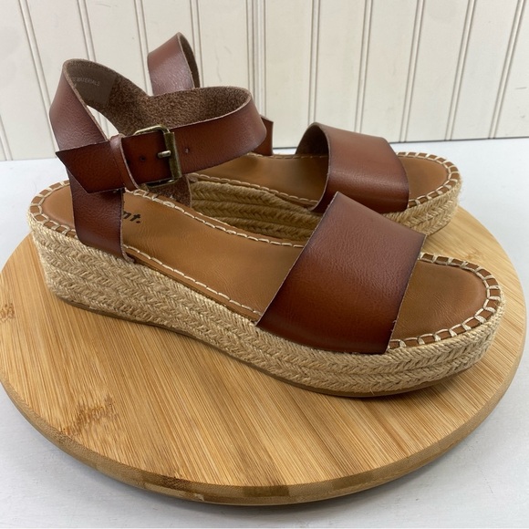 WHITE MT. Women's Plink Platform Wedges Sandals, Brown, Vegan Leather Sz 10M - Picture 1 of 10